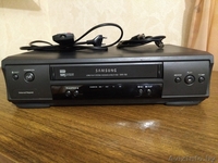 Продам видеомагнитофон кассетный - Изображение #1, Объявление #1513043