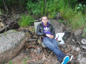 сниму комнату 100уе !!! или ищу человека для снятия квартиры